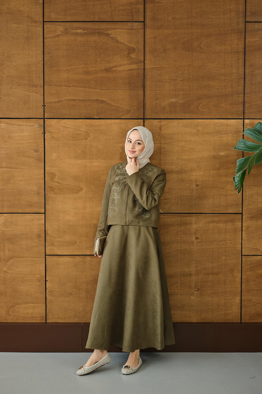 Nakışlı Nubuk Detay Takım Yeşil