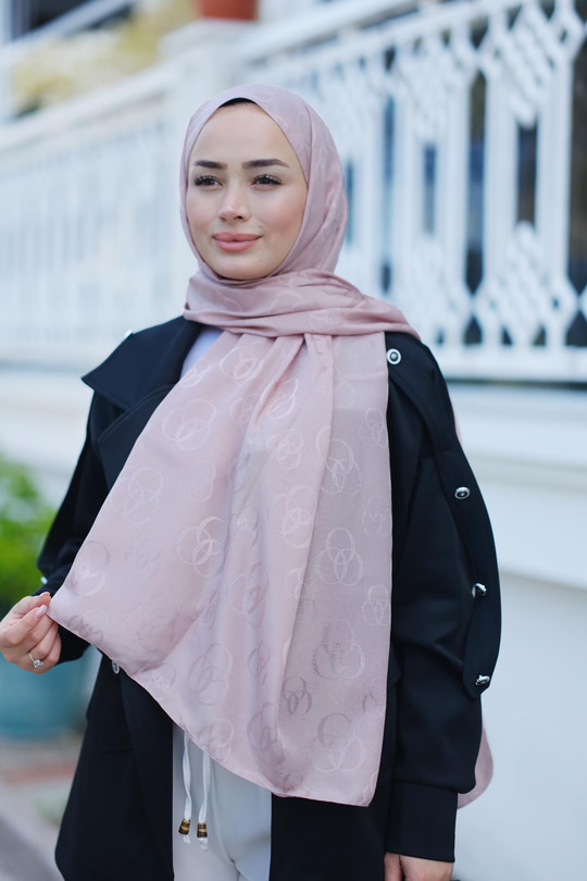 Nur Desenli Jakar Şal Açık Pudra