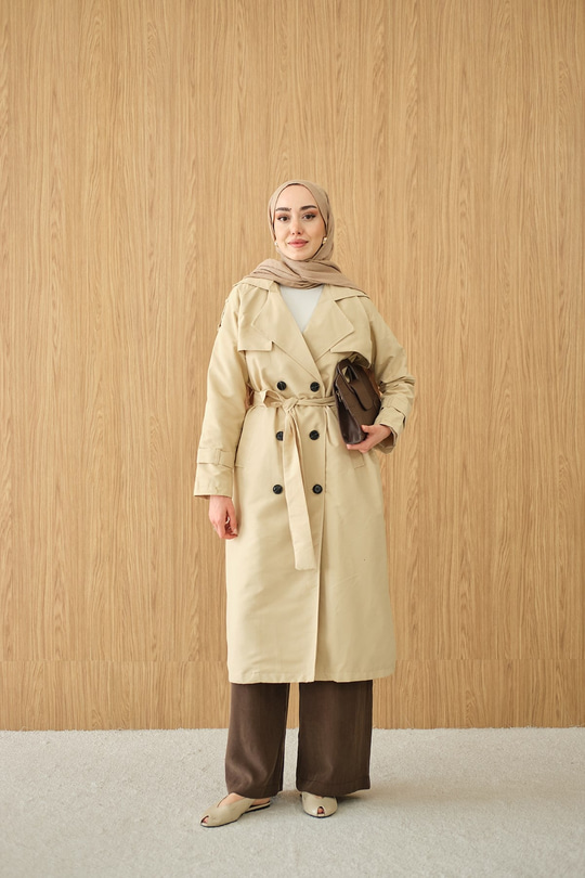 Omuz Düğme Detay Kruvaze Yaka Midi Boy Trenç Krem