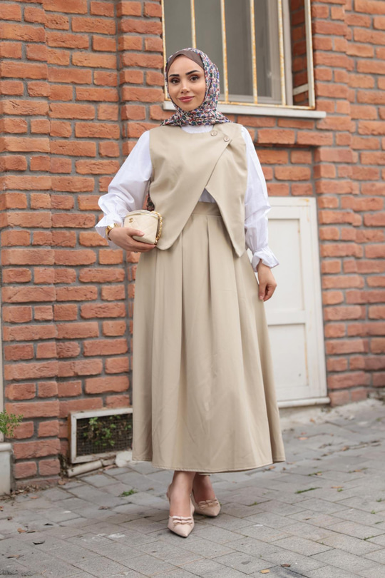 Omuz Düğme Detaylı Takım Taş