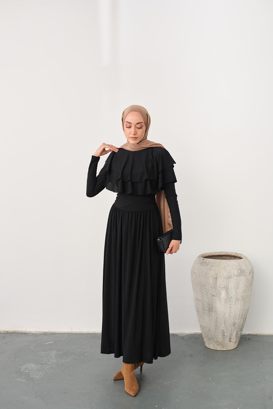 Omuz Fırfır Detay Elbise Siyah