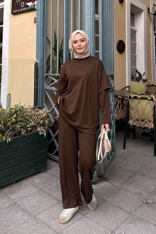 Omuz Parça Detay Takım Kahverengi