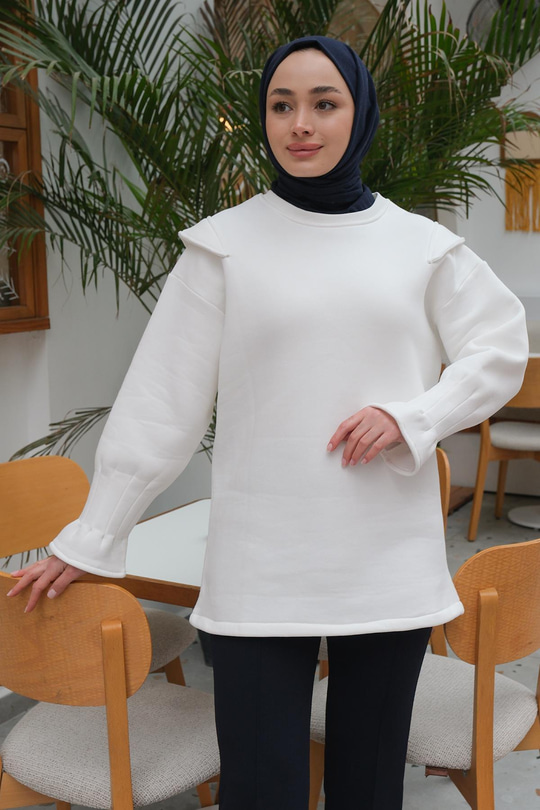 Omuz Vatkalı Oversize Sweat Beyaz