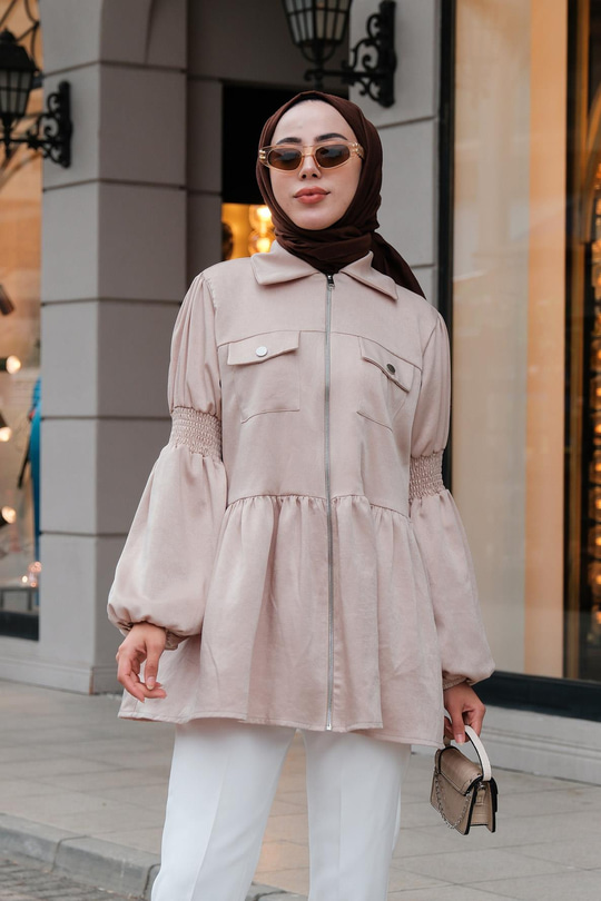 Önden Fermuarlı Eteği Fırfırlı Tunik Krem