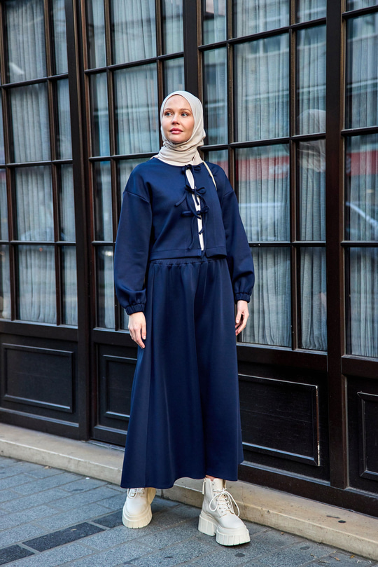 Önü Bağlamalı Etekli Takım Lacivert