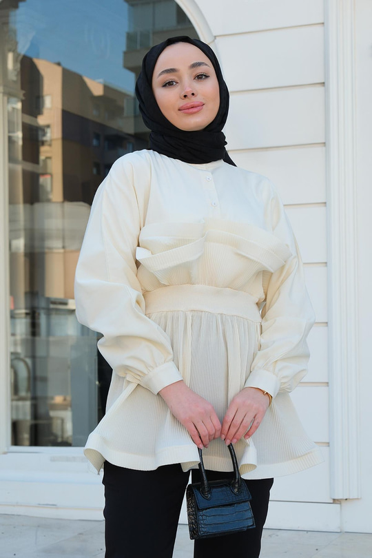Önü Düğmeli Plise Detay Tunik Krem