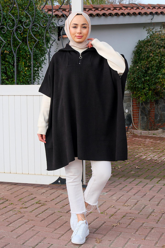 Önü Fermuarlı Panço Siyah