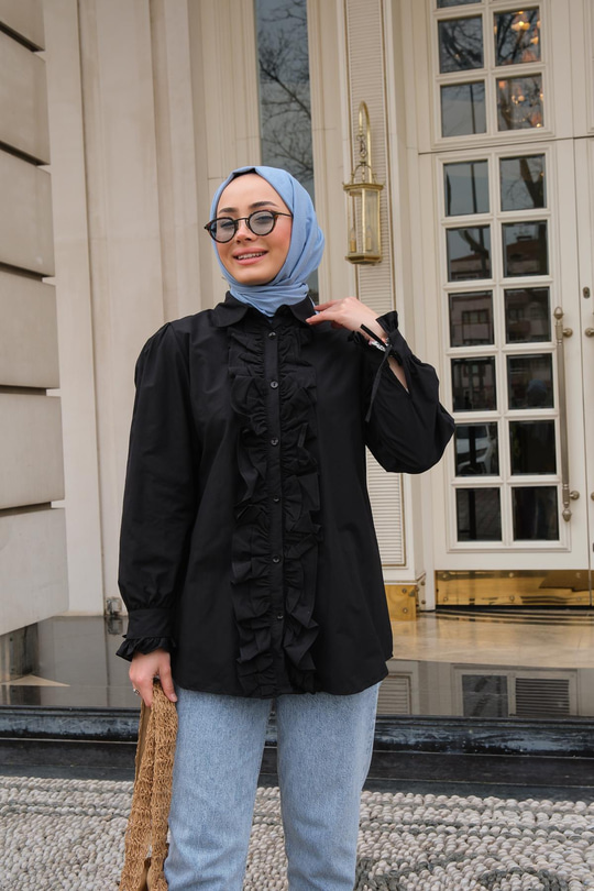 Önü Fırfırlı Gömlek Siyah