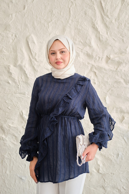 Önü Fırfırlı Ve Bağlama Detay Simli Tül Kumaş Tunik Lacivert