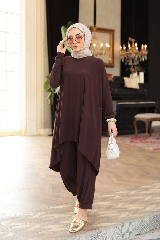 Paçası Lastik Detaylı Takım Kahverengi