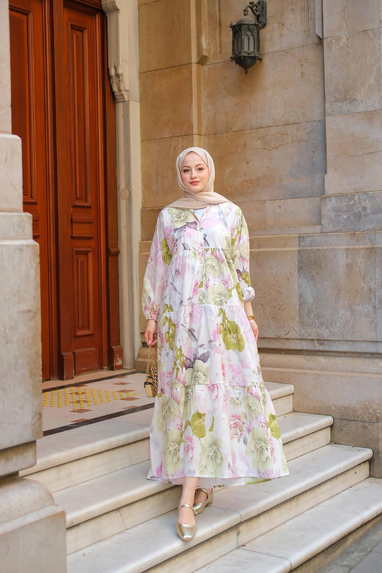 Pastel Gül Desenli Elbise Yeşil