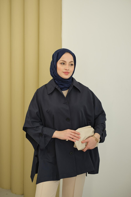 Pelerin Kol Kısa Trenç Lacivert