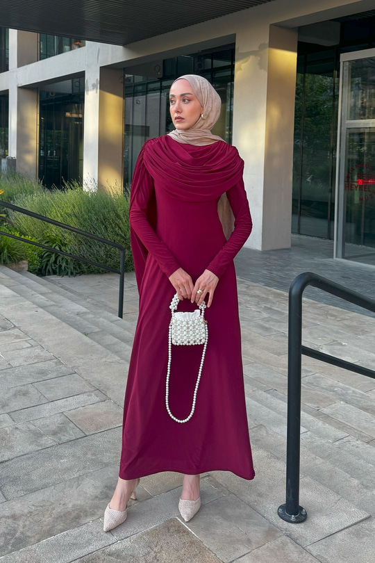Pelerinli Julia Elbise Bordo