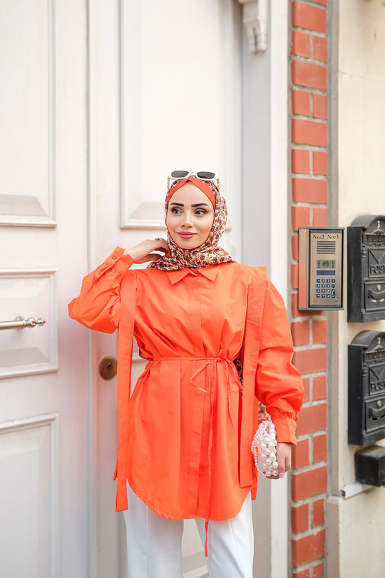 Pile Detay Önü Gizli Düğmeli Gömlek Turuncu