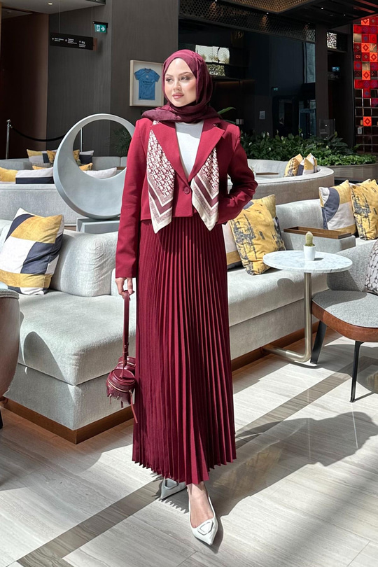 Pilise Etek Ceketli Takım Bordo