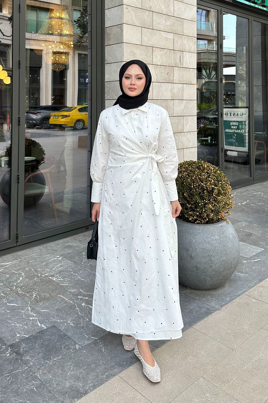 Puantiyeli Yandan Bağlamalı Elbise Beyaz