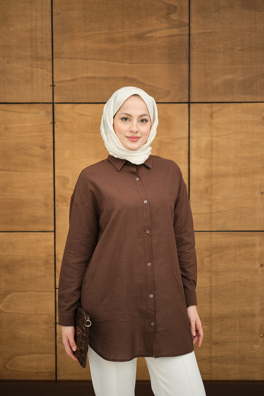 Şeffaf Düğme Detaylı Basic Gömlek Kahverengi