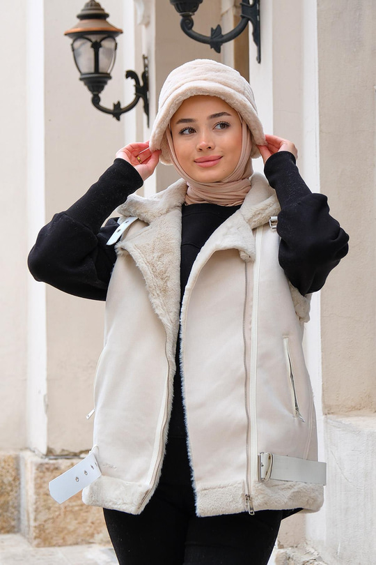 Süet İçi Peluş Detaylı Yelek Beyaz