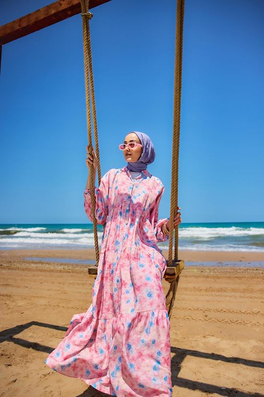 Sulu Boya Çicek Desen Elbise Pembe