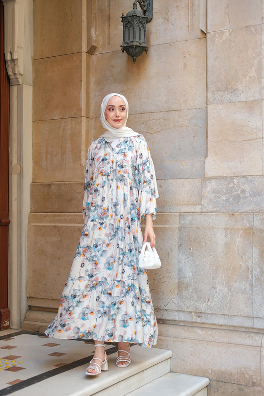 Sulu Boya Papatya Desen Elbise Mavi