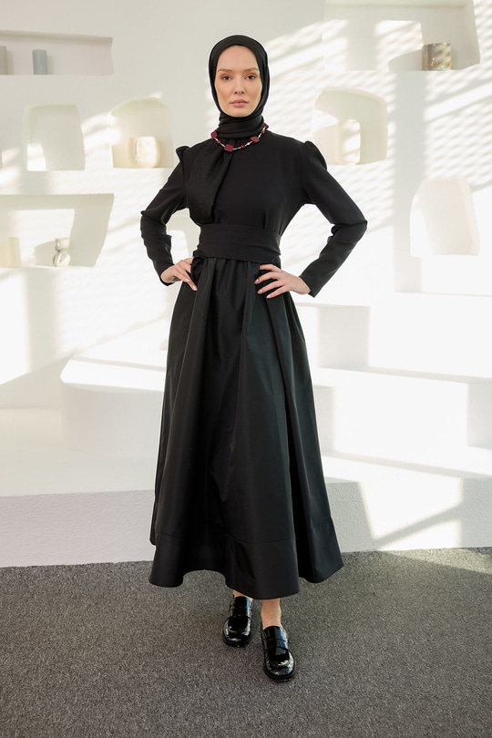 Tafta-Dabıl Garni Elbise Siyah