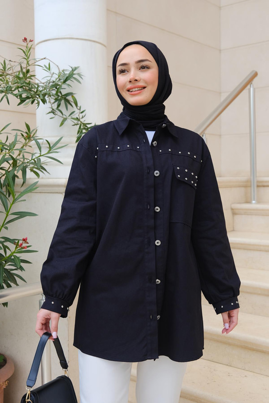 Taş Aksesuarlı Gömlek Siyah