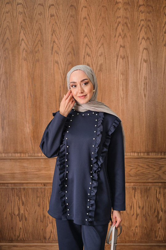 Taş Aksesuarlı Takım Lacivert