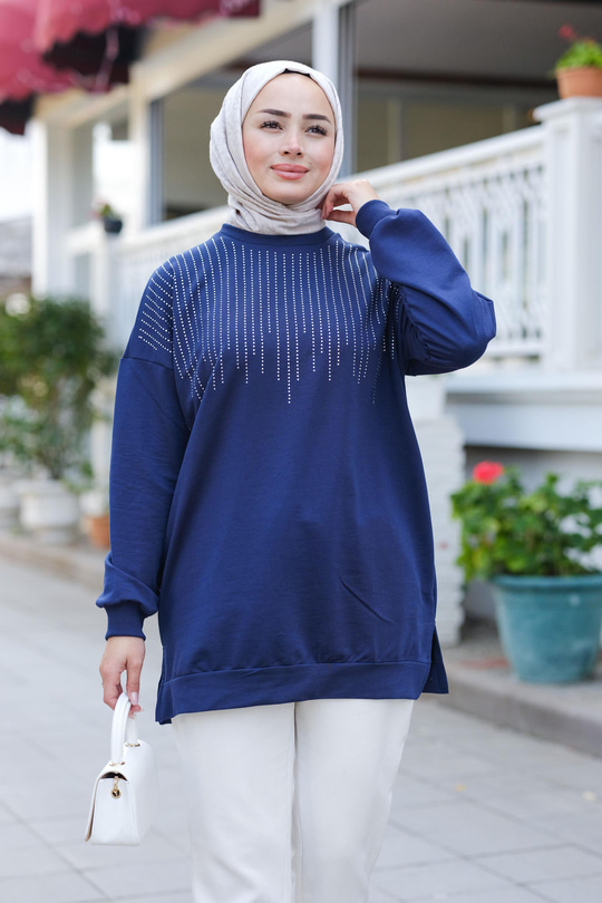 Taş Aksesuarlı Tunik Lacivert