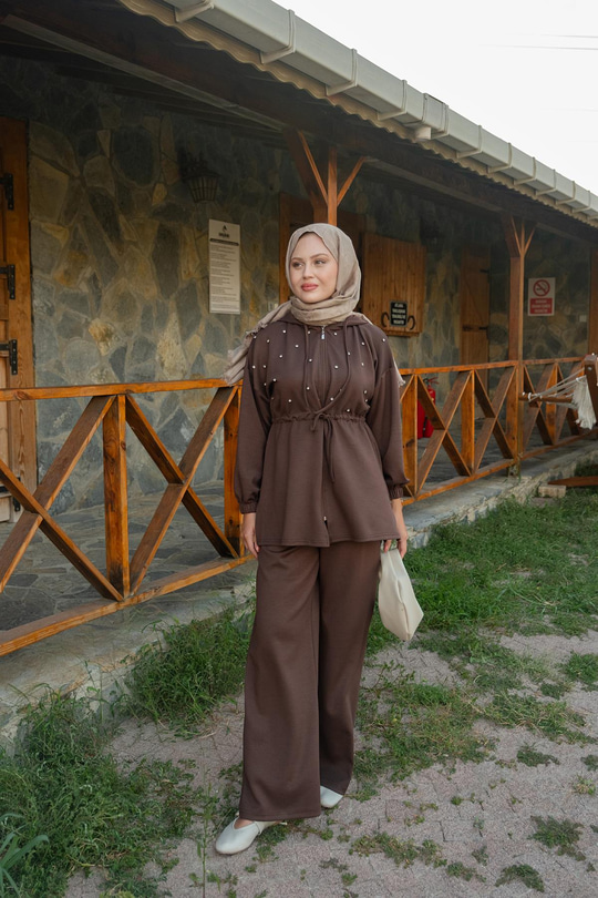 Taş Detay Ceketli Takım Kahverengi