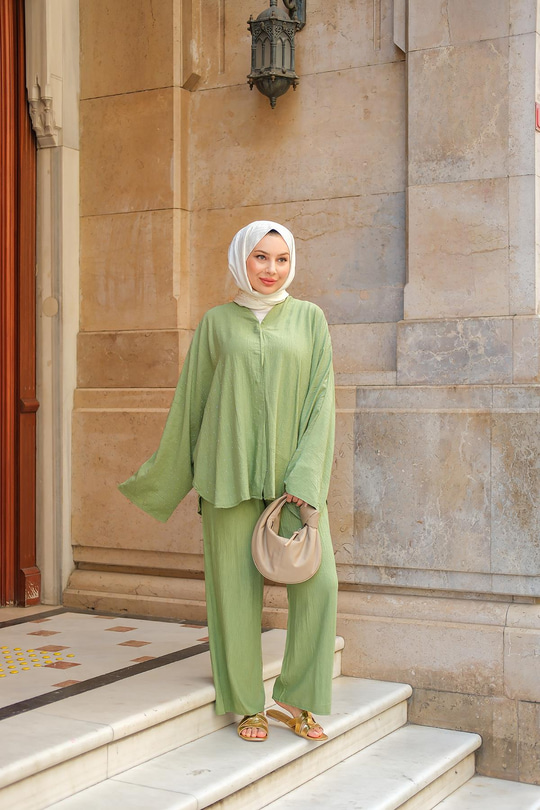 Taş Detay Etekli Takım Haki Yeşil