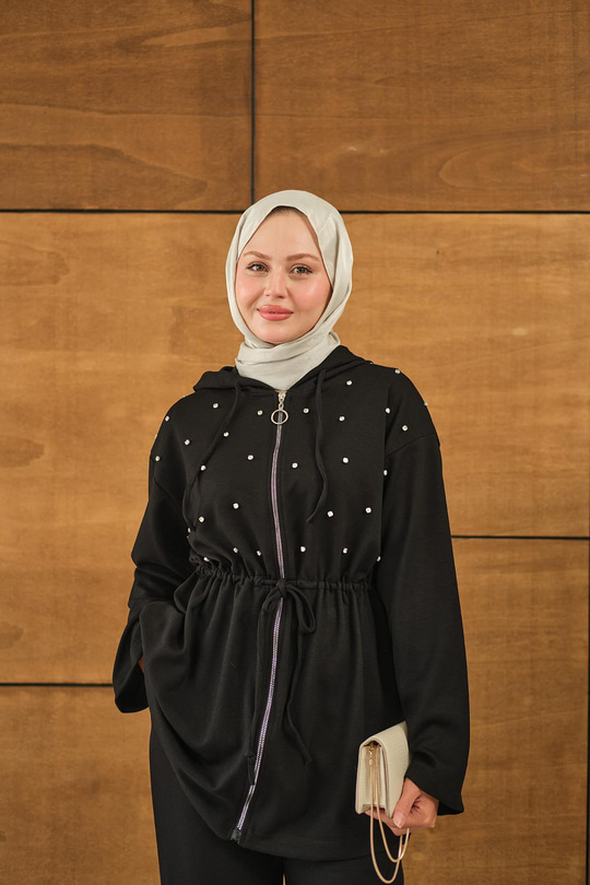 Taş Detay Kapüşonlu Takım Siyah