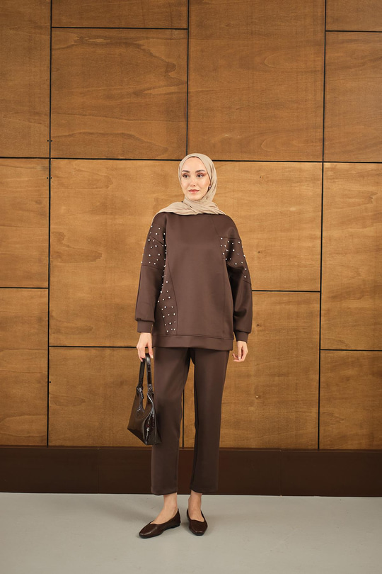 Taş Detay Takım Kahverengi