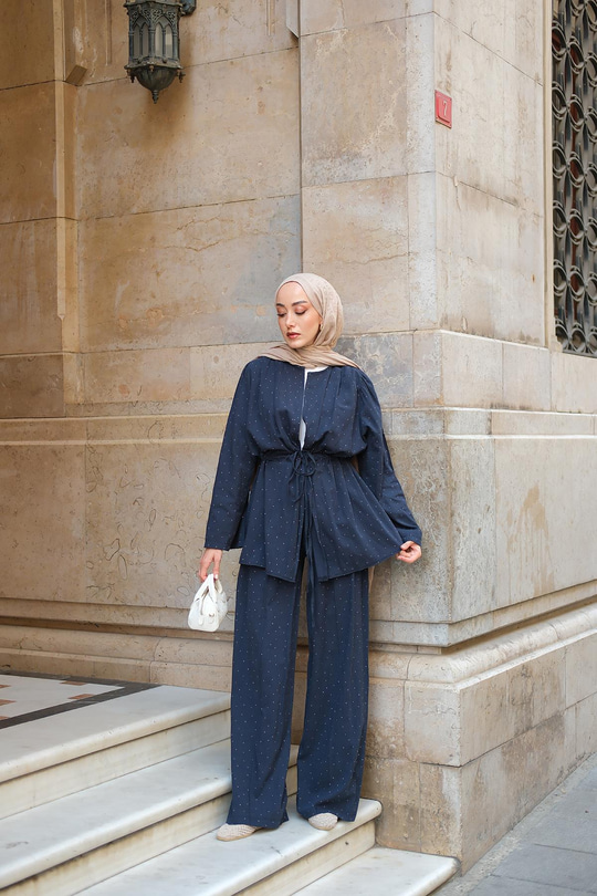Taş Detaylı İkili Takım Lacivert