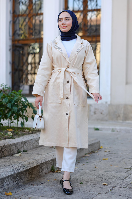Taş Detaylı Trenç Krem