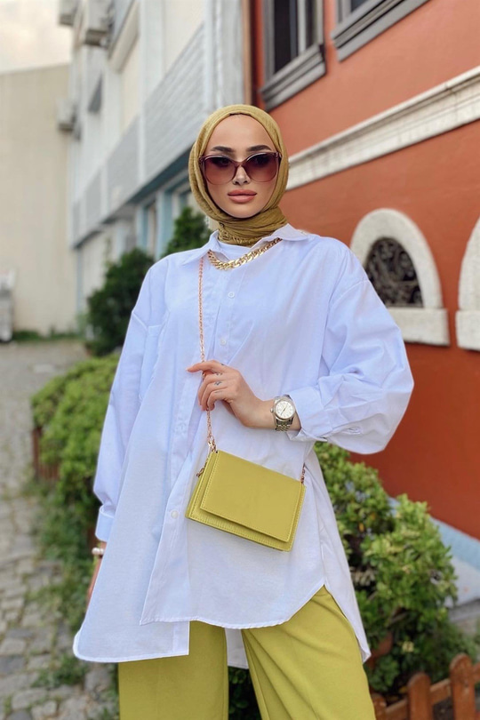 TEK CEPLI KOLYELI GOMLEK  BEYAZ