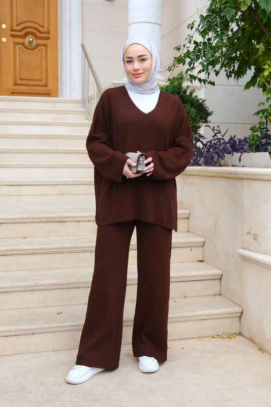 V Yaka İkili Takım Kahverengi