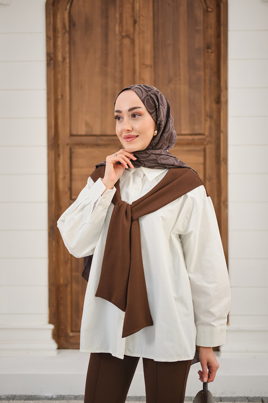 Yaka Bağlamalı Çift Renk Gömlek Kahverengi