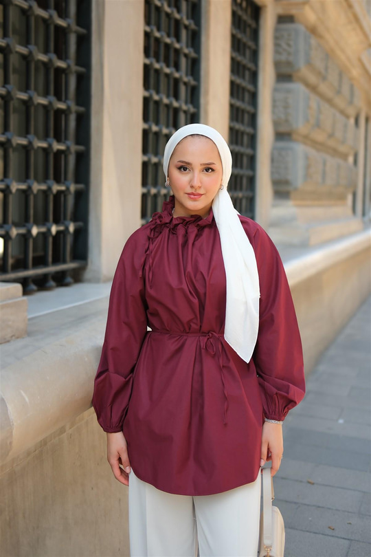 Yaka Büzgülü Bel Bağlamalı Tunik Bordo