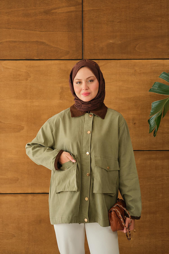 Yakası Ve Bilekleri Kadife Detaylı Ceket Haki Yeşil