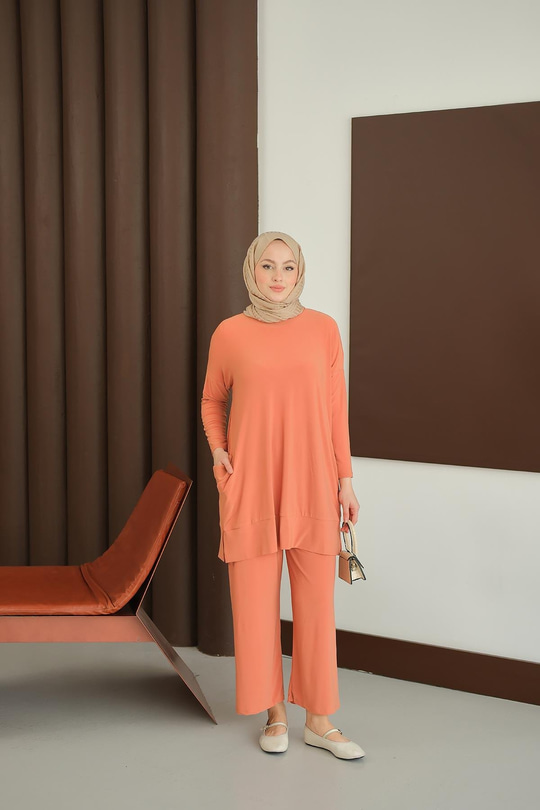 Yanları Cepli Takım  Turuncu