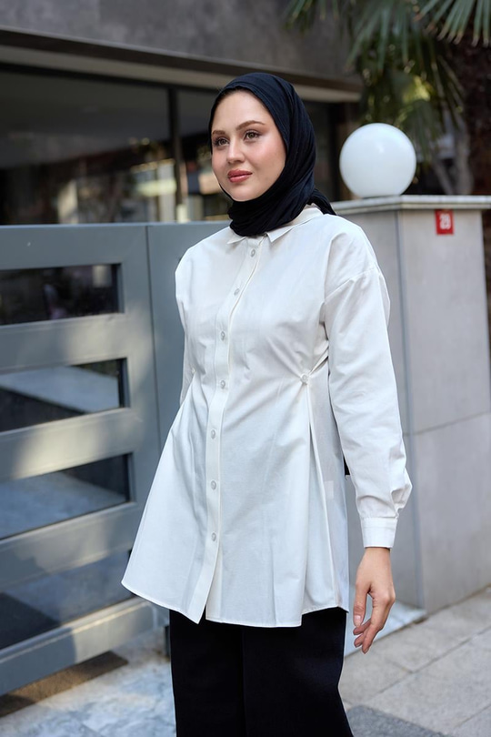 Yanları Düğme Detaylı Gömlek Beyaz