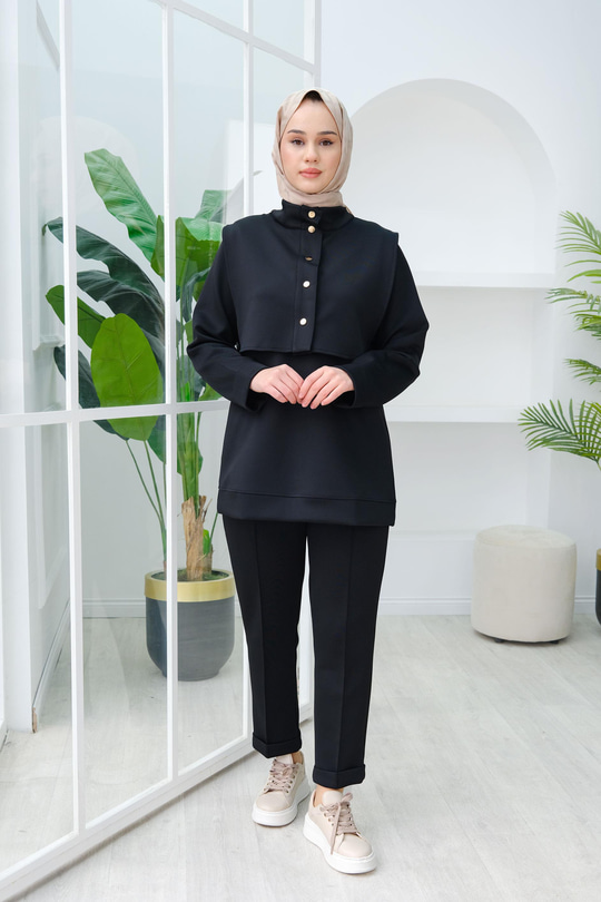 Yelek Detaylı Üçlü Takım Siyah