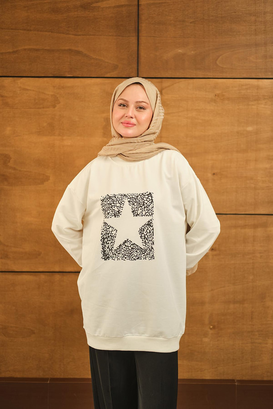 Yıldız Baskılı Sweatshirt Beyaz