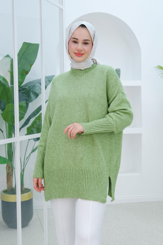 Yırtmaçlı Triko Kazak Fıstık Yeşil