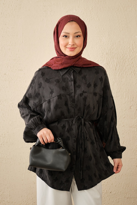 Yonca Desen Saten Bel Bağlamalı Gömlek Siyah