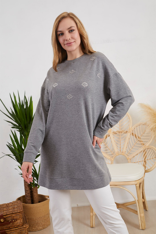 TAŞ DETAYLI SWEATSHIRT