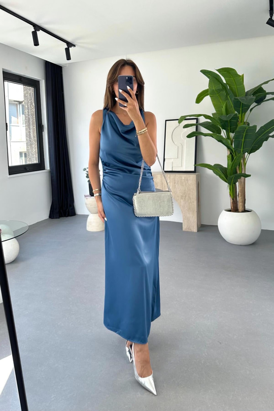 Blass Indigo Drapeli Saten Elbise