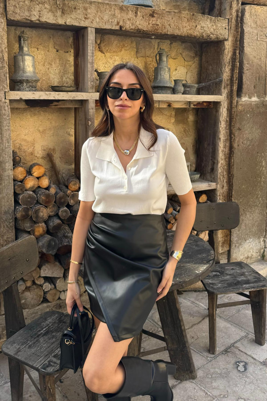 Yolenta Kırık Beyaz Polo Yaka Düğmeli Triko