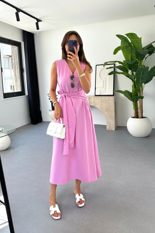 Fenty Pembe V Yaka Kuşaklı Elbise