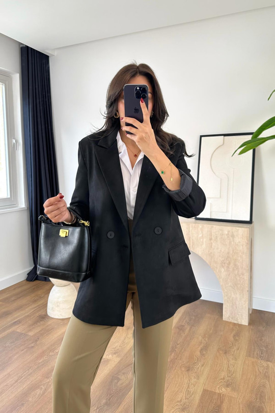 Lona Siyah İç Astar Detaylı Blazer